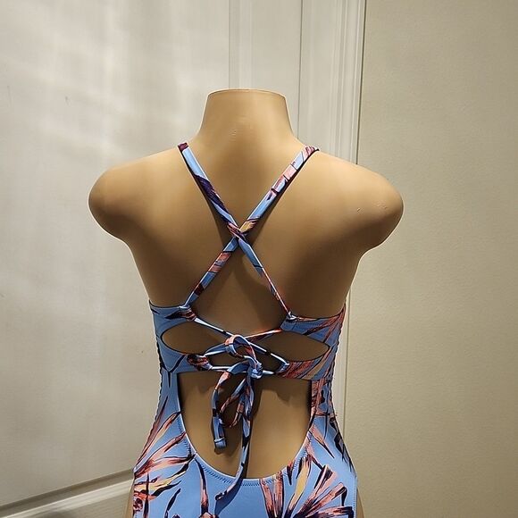 BRAND NEW JESSICA SIMPSON ONE-PIECE TROPICAL V-NECK SWIMWEAR Cross-back SWIMSUIT - Picture 11 of 16